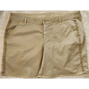 W17  Sonoma women's khaki shorts